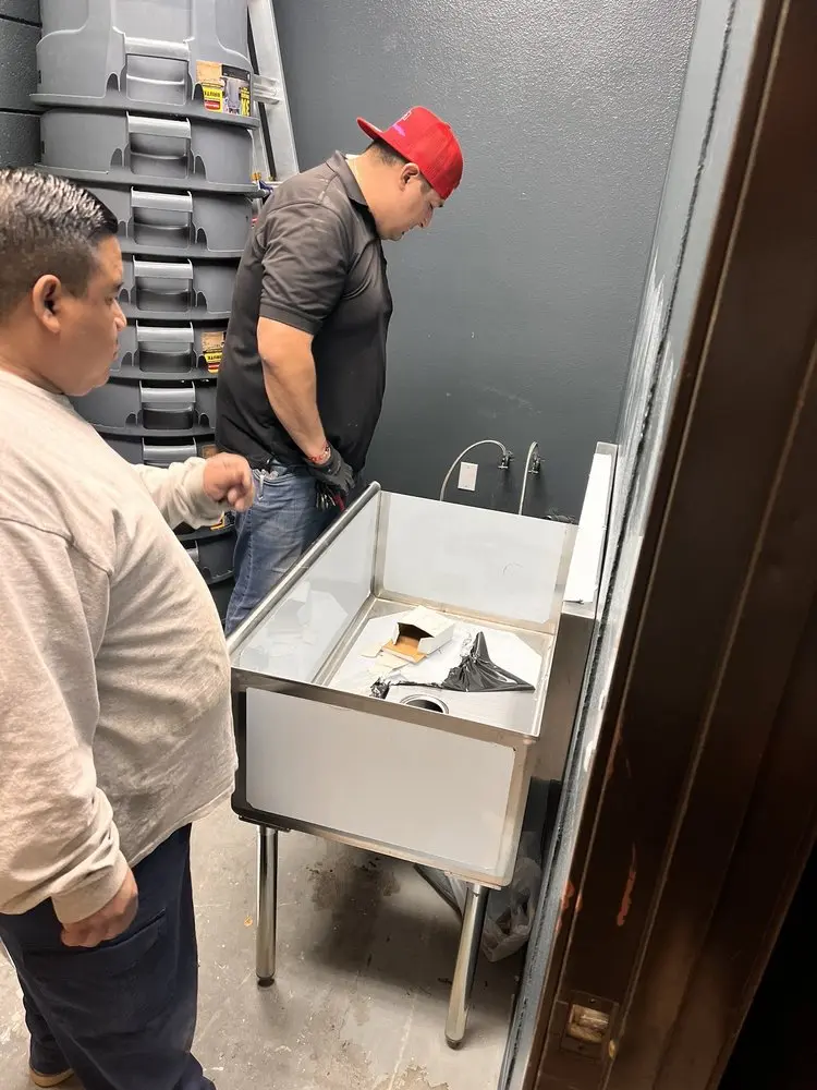 Commercial plumbing and sink installation in Alta Sierra